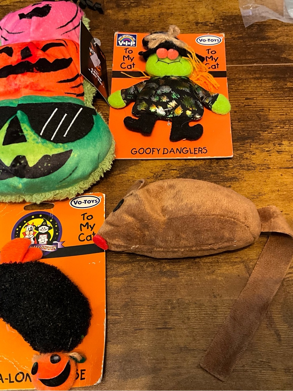 Bundle Of Four Halloween Cat Toys Includes Valerian Root Mouse And Catnip Kicker